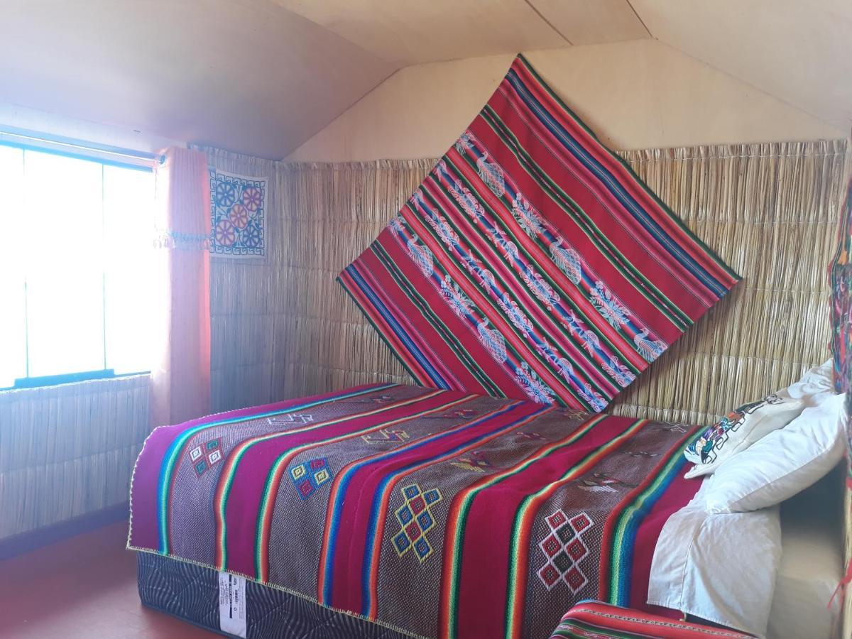 Uros Titicaca Marca Lodge Пуно Екстер'єр фото
